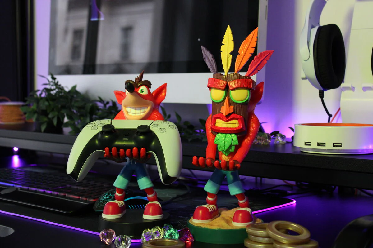 Aku Aku Podstawka pod Telefon/Pada Crash Bandicoot - Image 4
