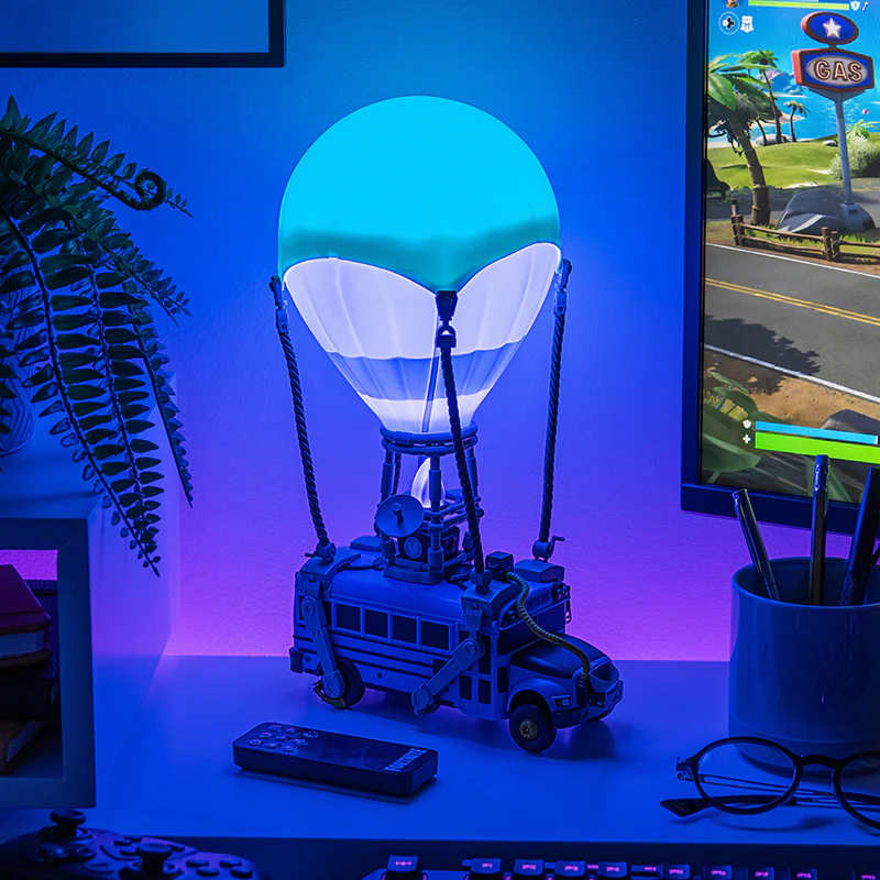 Autobus Bojowy Lampa Biurkowa z Podświetleniem RGB Fortnite - Image 6