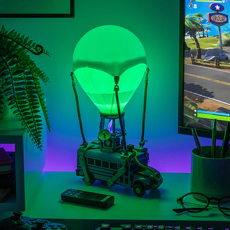 Autobus Bojowy Lampa Biurkowa z Podświetleniem RGB Fortnite - Image 7