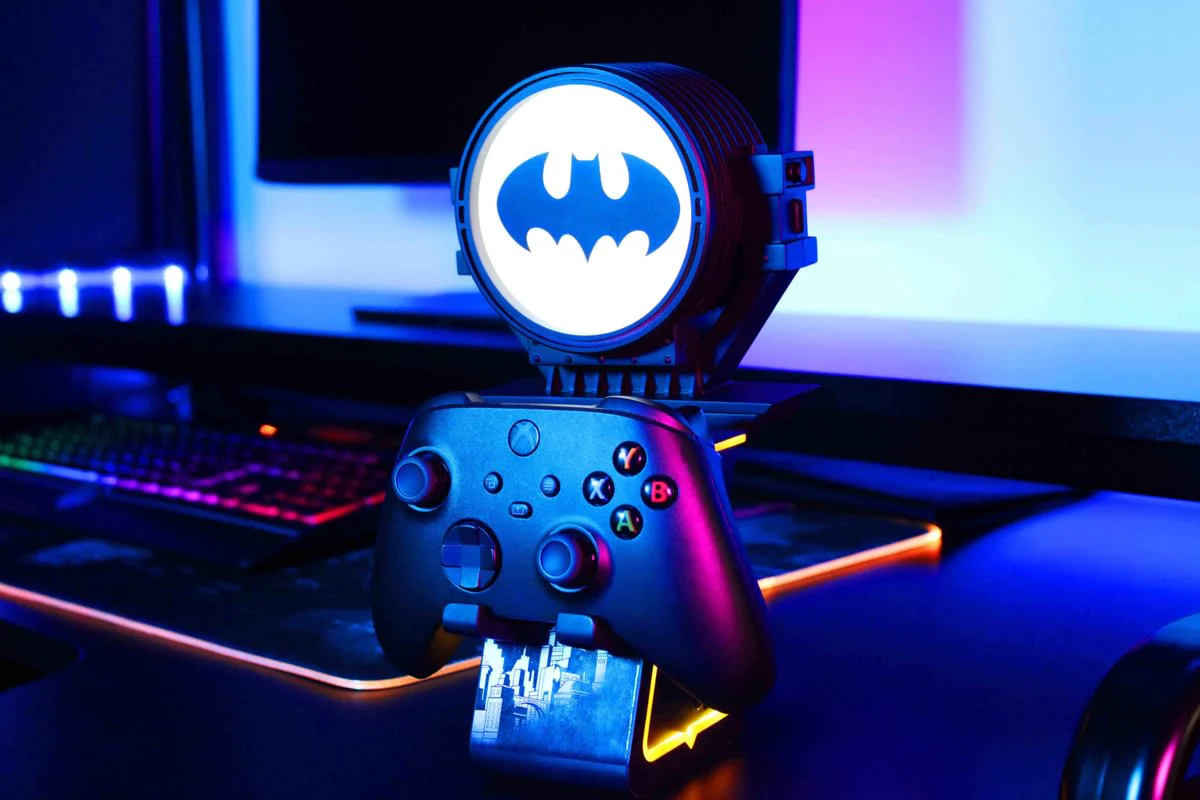 Bat-Signal Podstawka na Telefon/Pada LED Batman - Image 8
