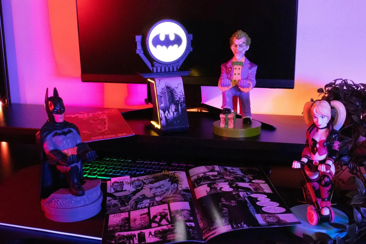 Bat-Signal Podstawka na Telefon/Pada LED Batman - Image 9