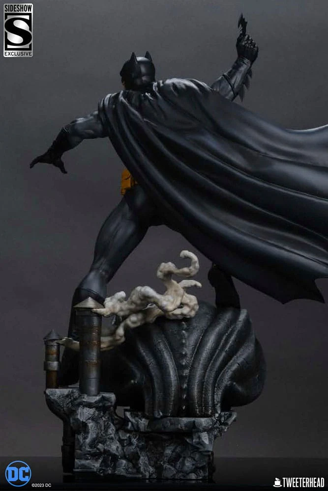 Batman Black and Gray Edition DC Comics Maquette 1/4 Figurka 66 cm - Image 10