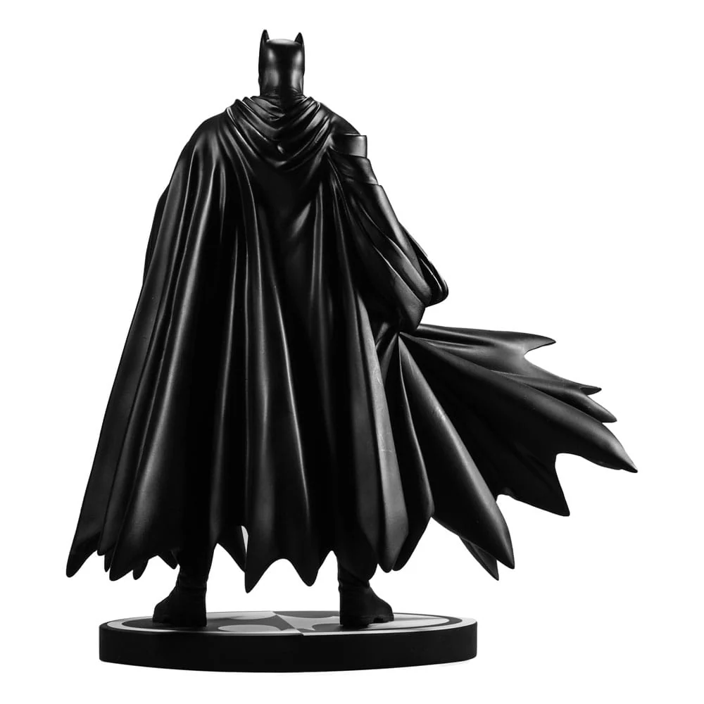 Batman Black & White by Lee Weeks Figurka 19 cm - Image 2