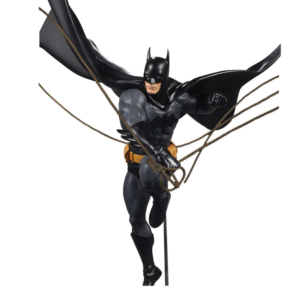Batman by Dan Mora DC Direct Resin Designer Series Figurka 40 cm - Image 6