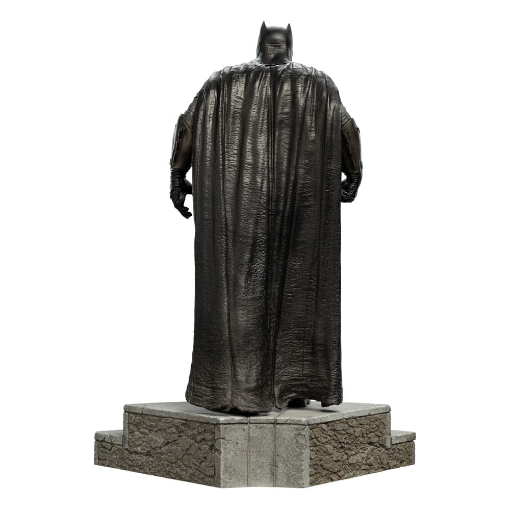 Batman DC Zack Snyder's Justice League Statue 1/6 Figurka 37 cm - Image 7