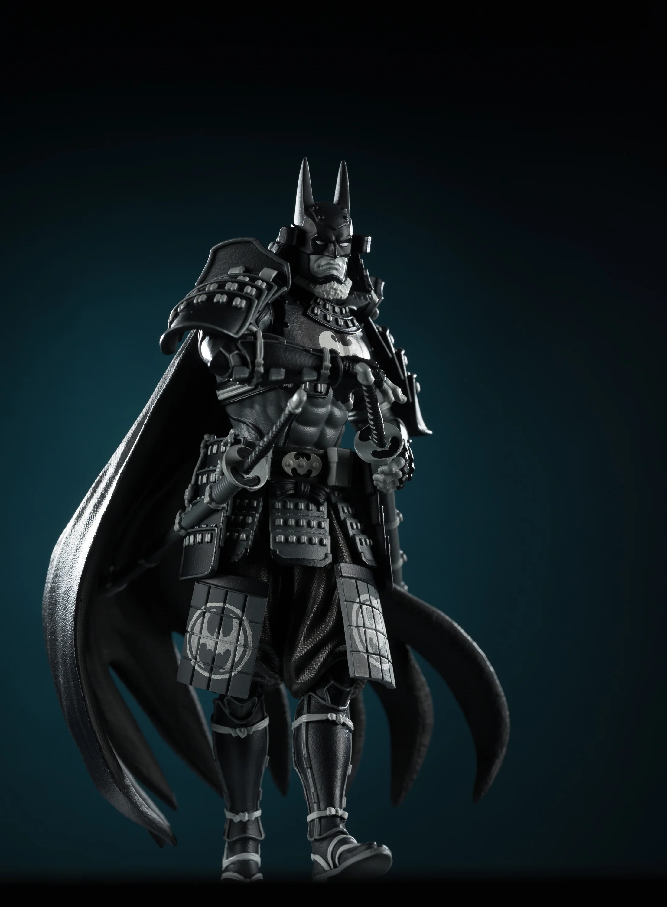 Batman Ninja DC Direct Batman Black & White Limited Edition 1/10 Figurka 25 cm - Image 17