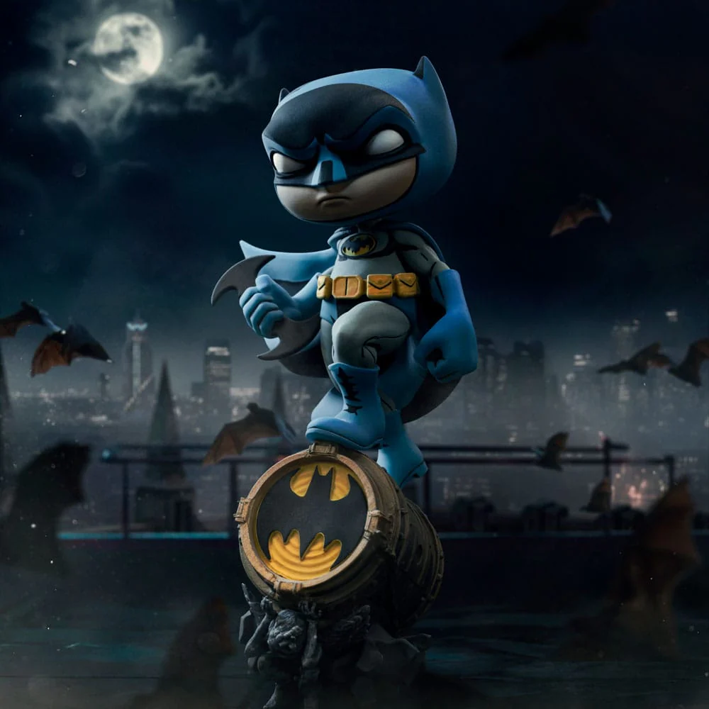 Batman on Bat-Signal Blue Variant DC Mini Co. Figurka 15 cm - Image 6