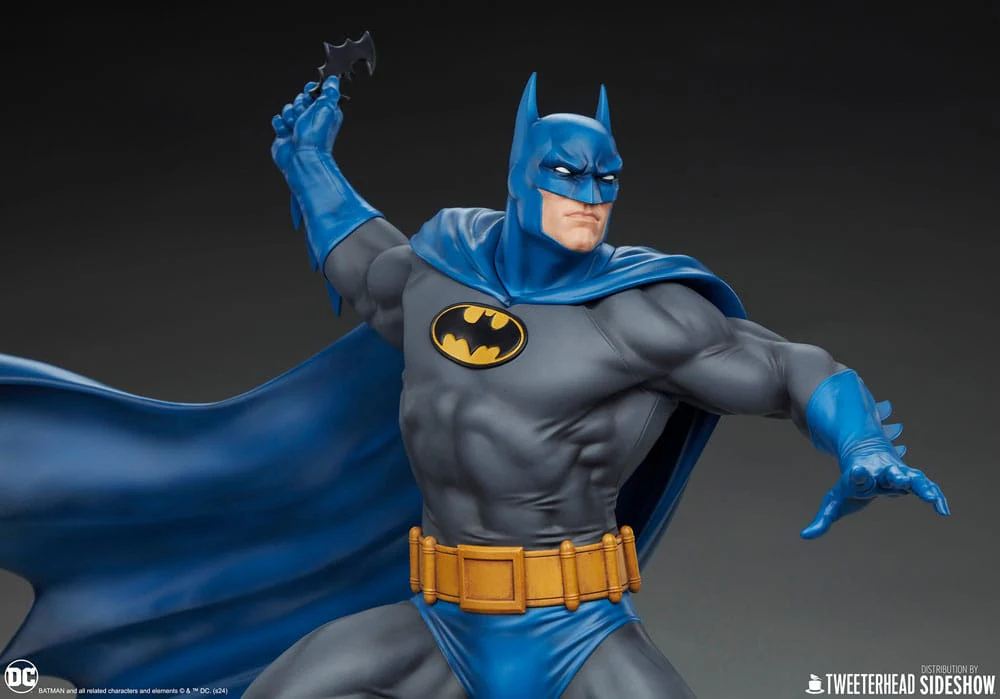 Batman Retro Edition DC Comics Maquette 1/6 Figurka 50 cm - Image 11
