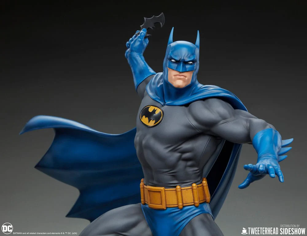 Batman Retro Edition DC Comics Maquette 1/6 Figurka 50 cm - Image 4