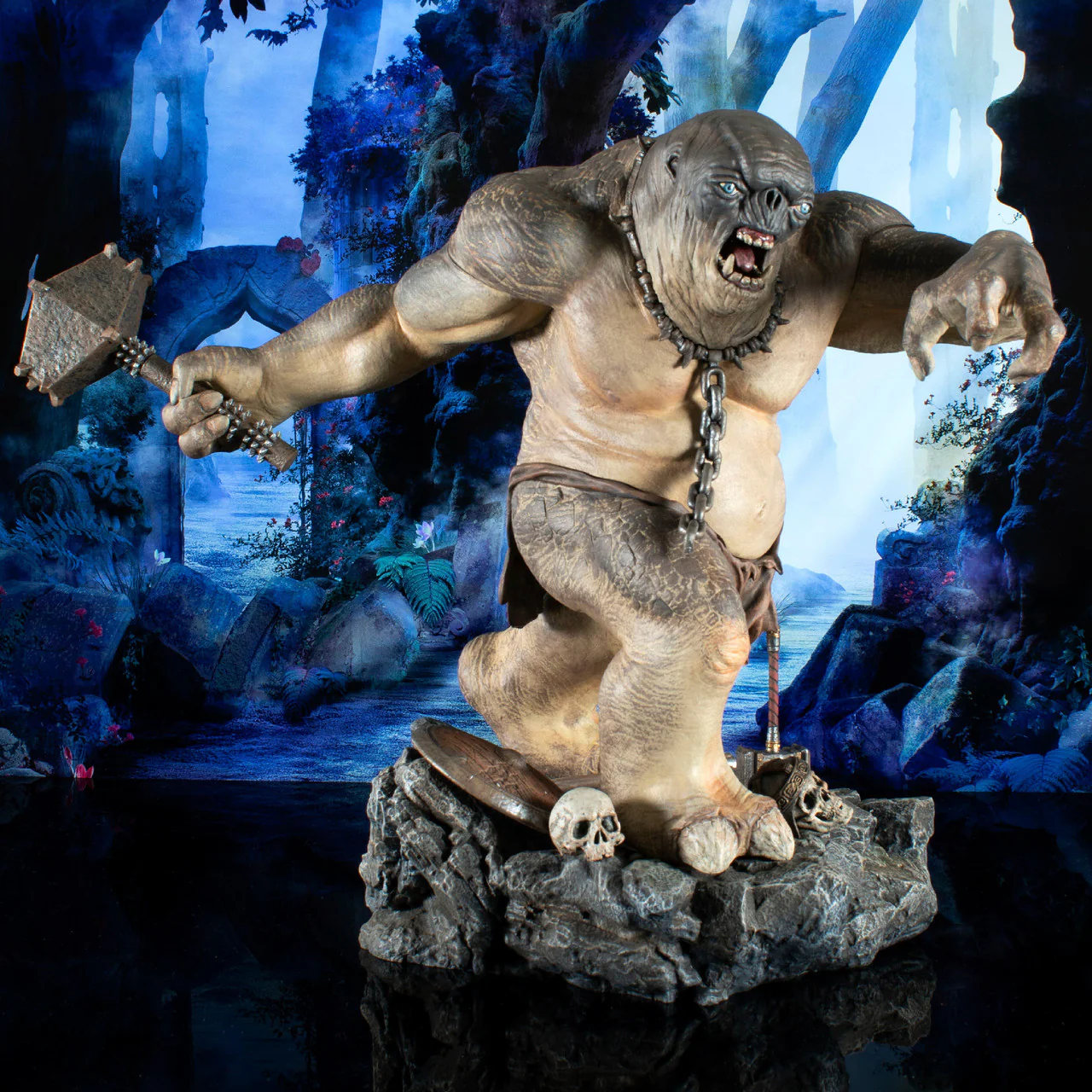 Cave Troll Lord of the Rings Gallery Deluxe Figurka 30 cm - Image 4