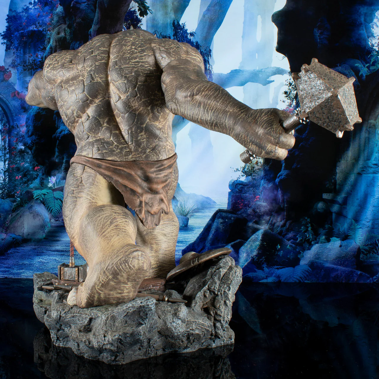 Cave Troll Lord of the Rings Gallery Deluxe Figurka 30 cm - Image 6