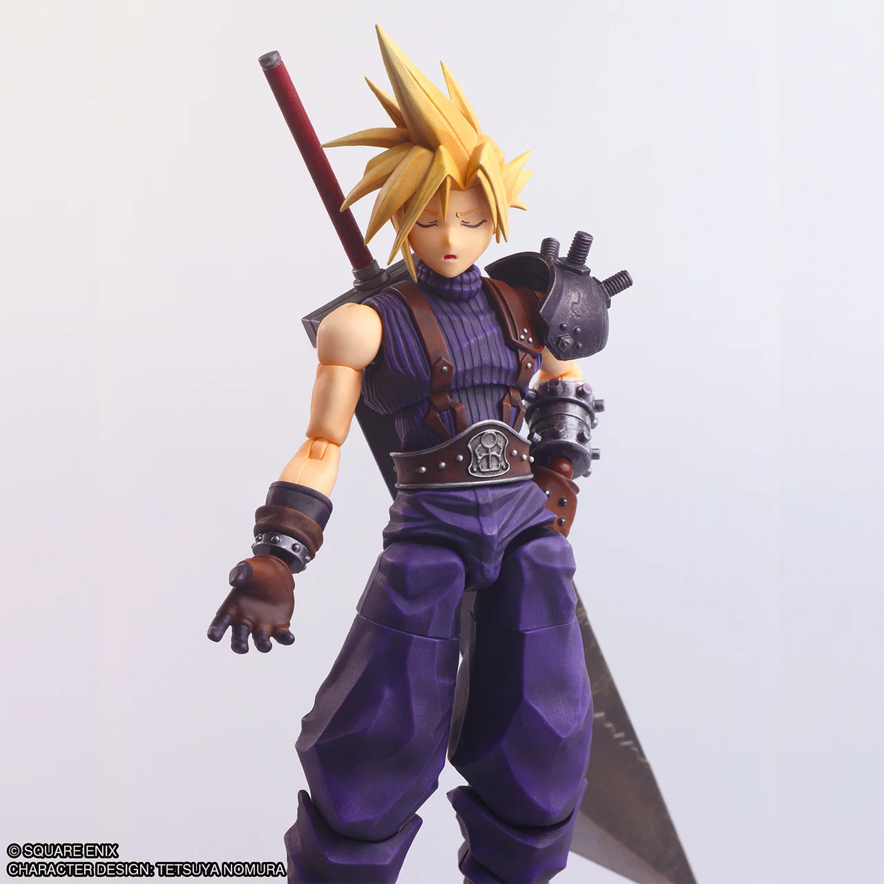 Cloud Strife Final Fantasy VII Structure Arts Plastic Model Kit 16 cm - Image 3