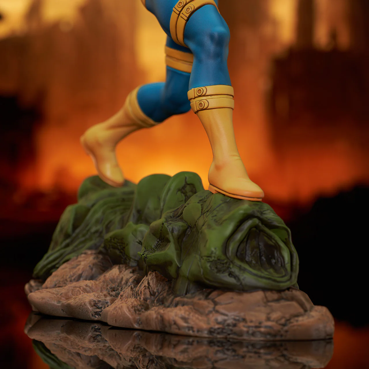Cyclops Marvel Comic Gallery Figurka 25 cm - Image 10