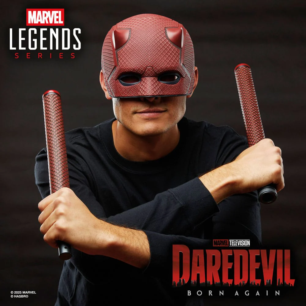 Daredevil: Born Again Premium Roleplay Mask and Billy Club Replika 1/1 - Image 3