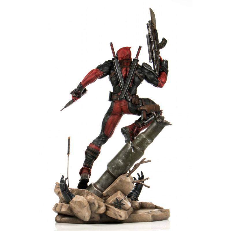 Deadpool by Erick Sosa Marvel Comics PrototypeZ 1/6 Figurka 46 cm - Image 2