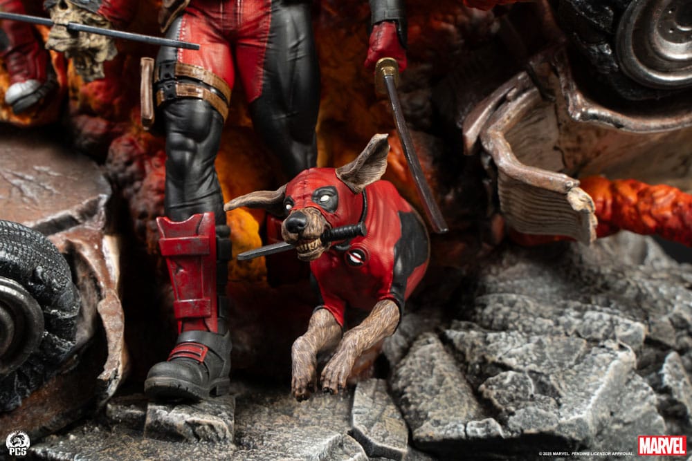 Deadpool Marvel Fine Art Bust Figurka 42 cm - Image 10