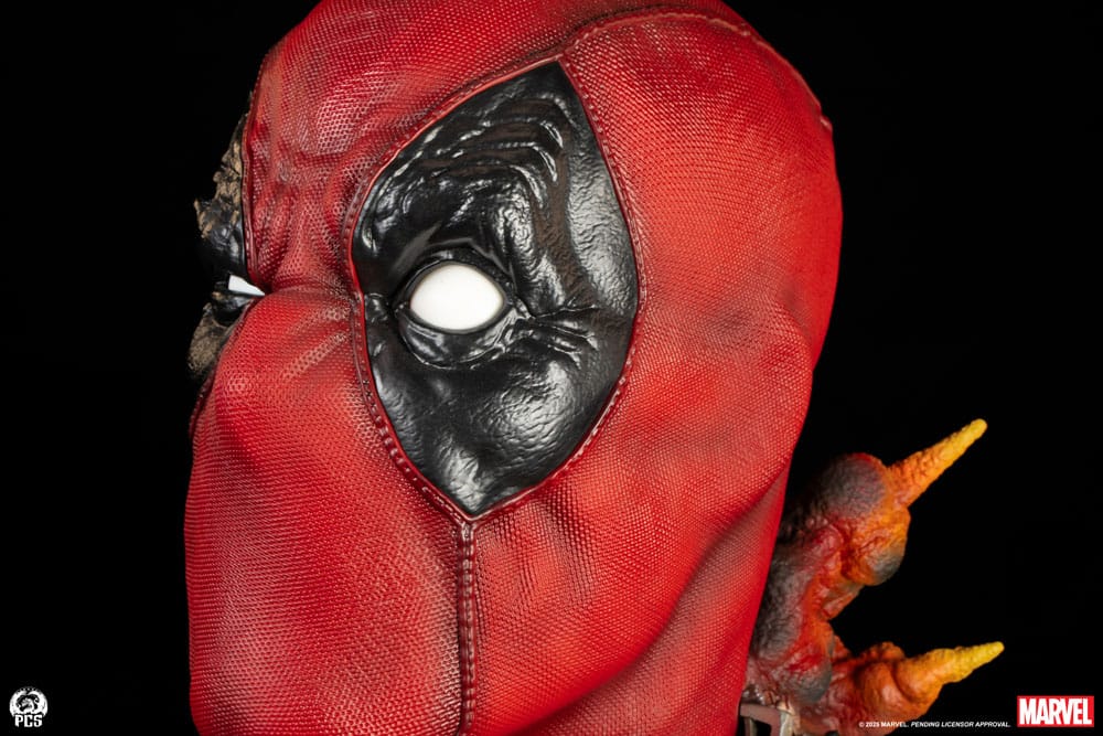 Deadpool Marvel Fine Art Bust Figurka 42 cm - Image 12
