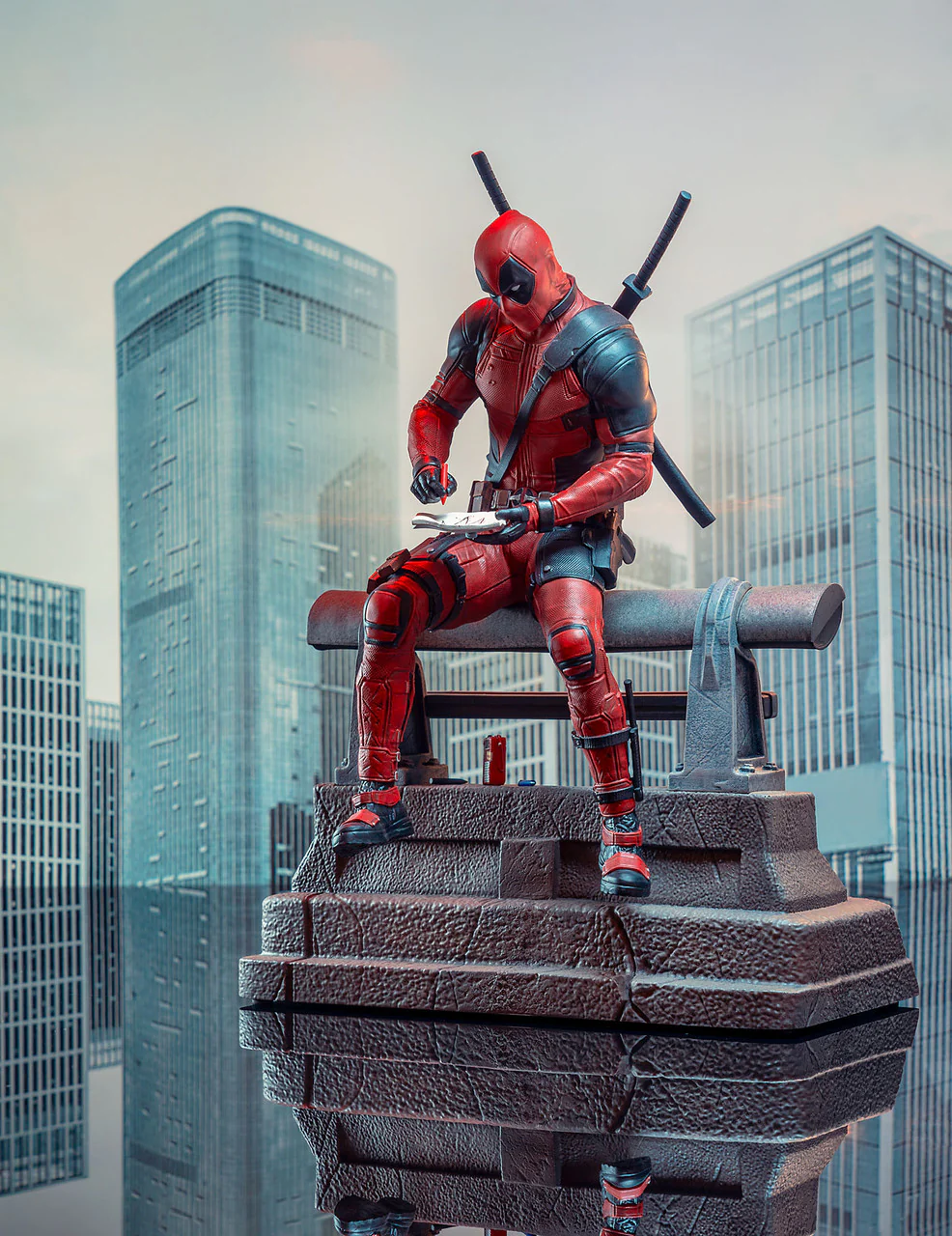 Deadpool Marvel Movie Premier Collection Figurka 25 cm - Image 3