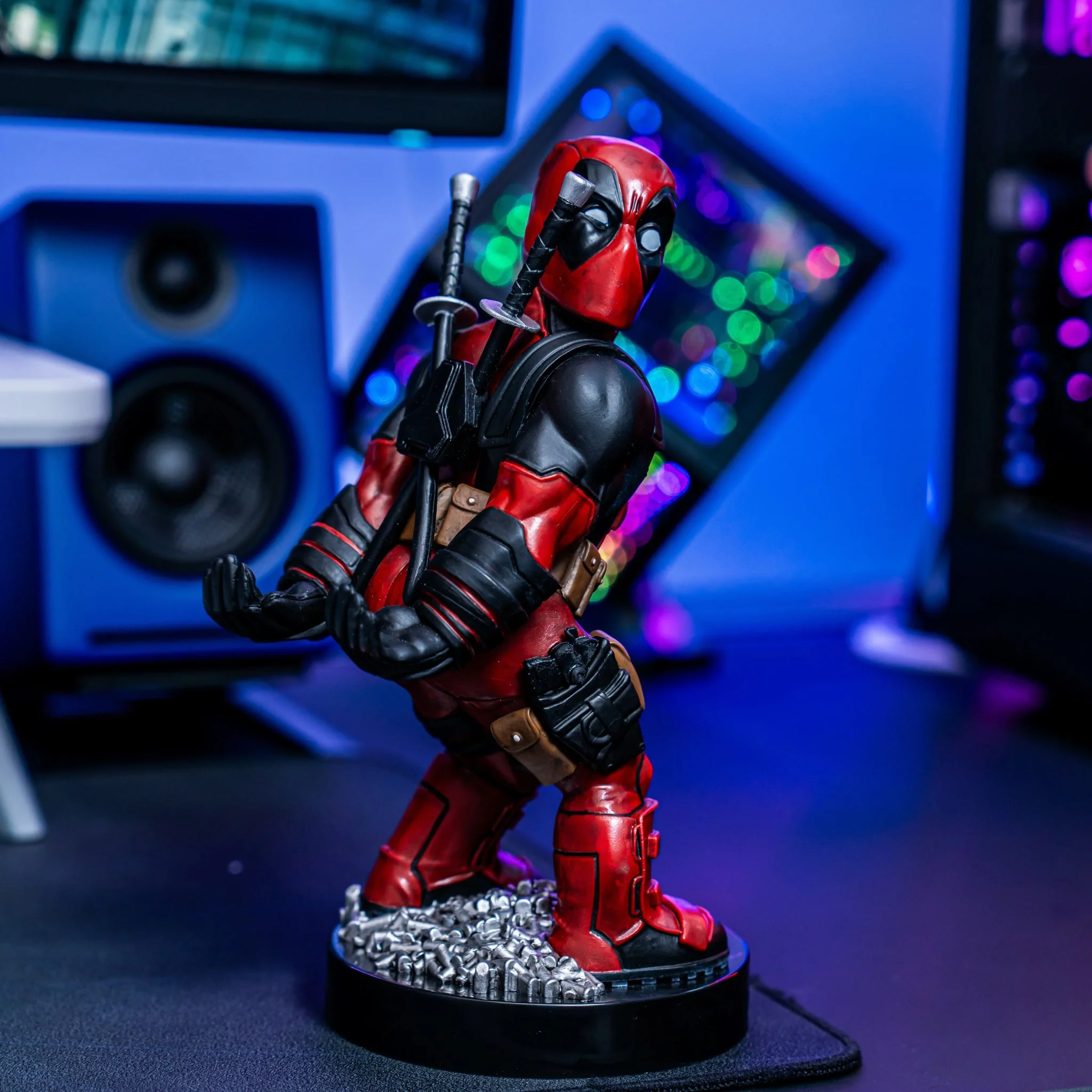 Deadpool vs Wolverine Podstawka na Telefon/Pada Marvel - Image 5
