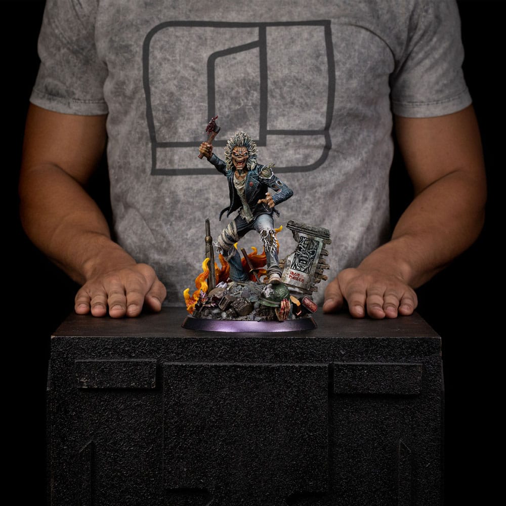 Eddie Iron Maiden 50th Year Anniversary Art Scale 1/10 Figurka 22 cm - Image 15