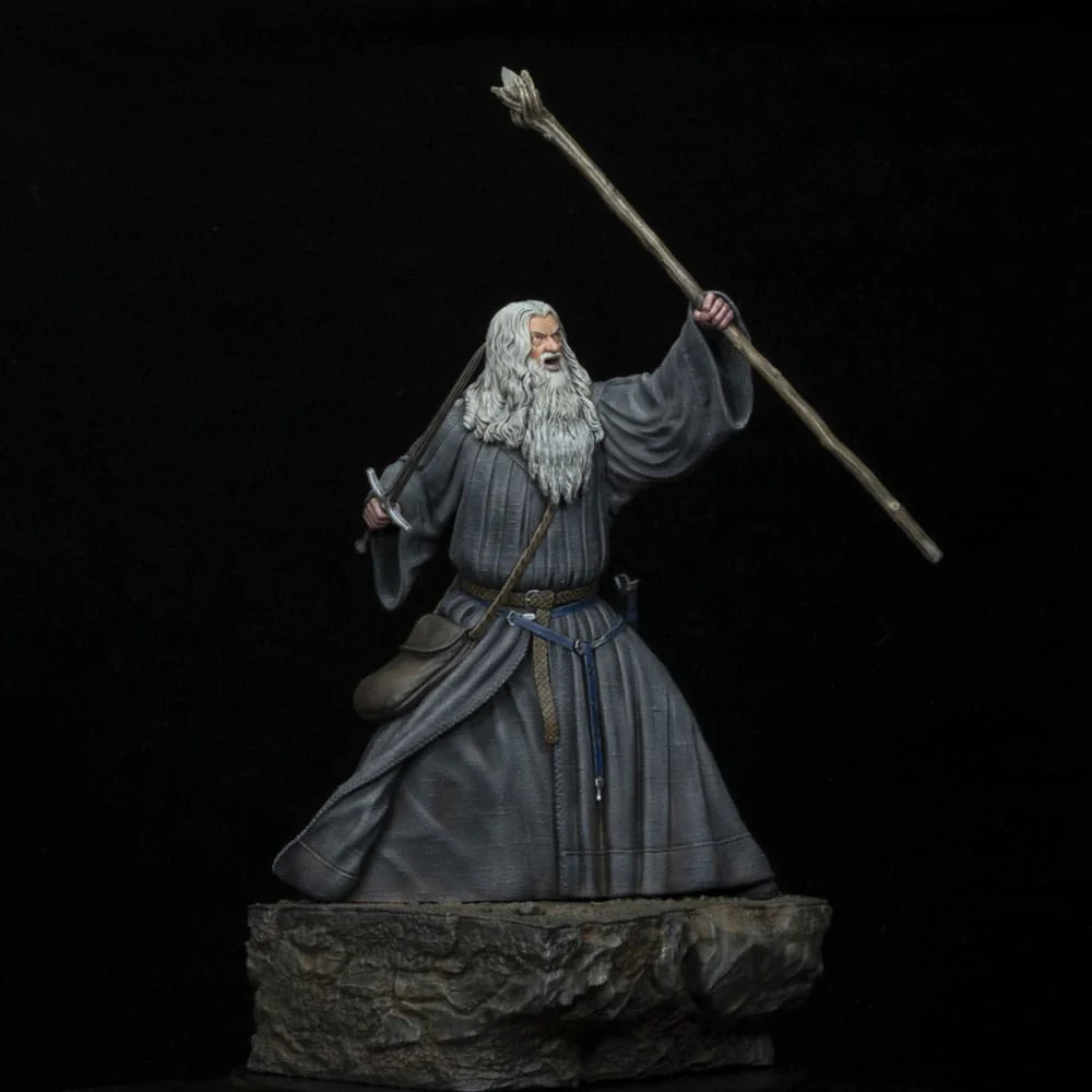 Gandalf in Moria Lord of the Rings Figurka 18 cm - Image 4