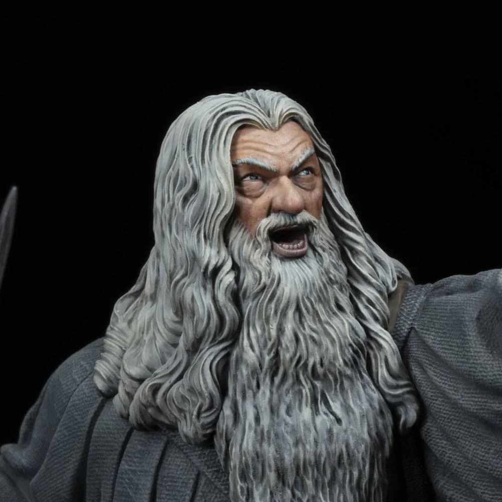 Gandalf in Moria Lord of the Rings Figurka 18 cm - Image 6