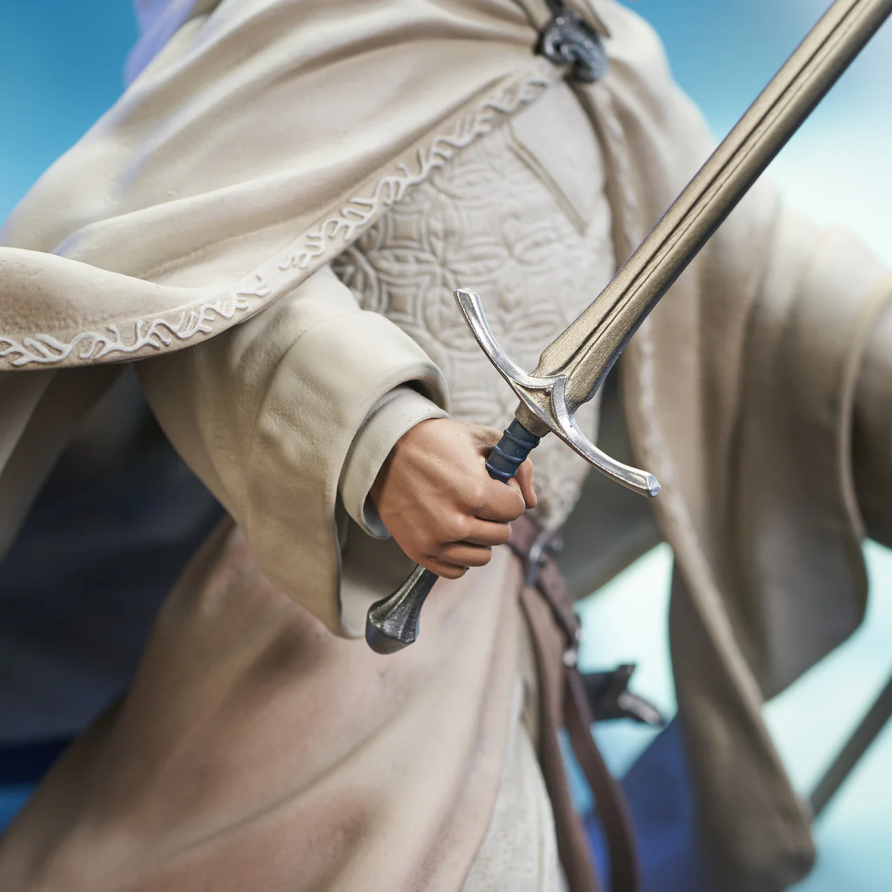 Gandalf Lord of the Rings Gallery Deluxe Figurka 23 cm - Image 10