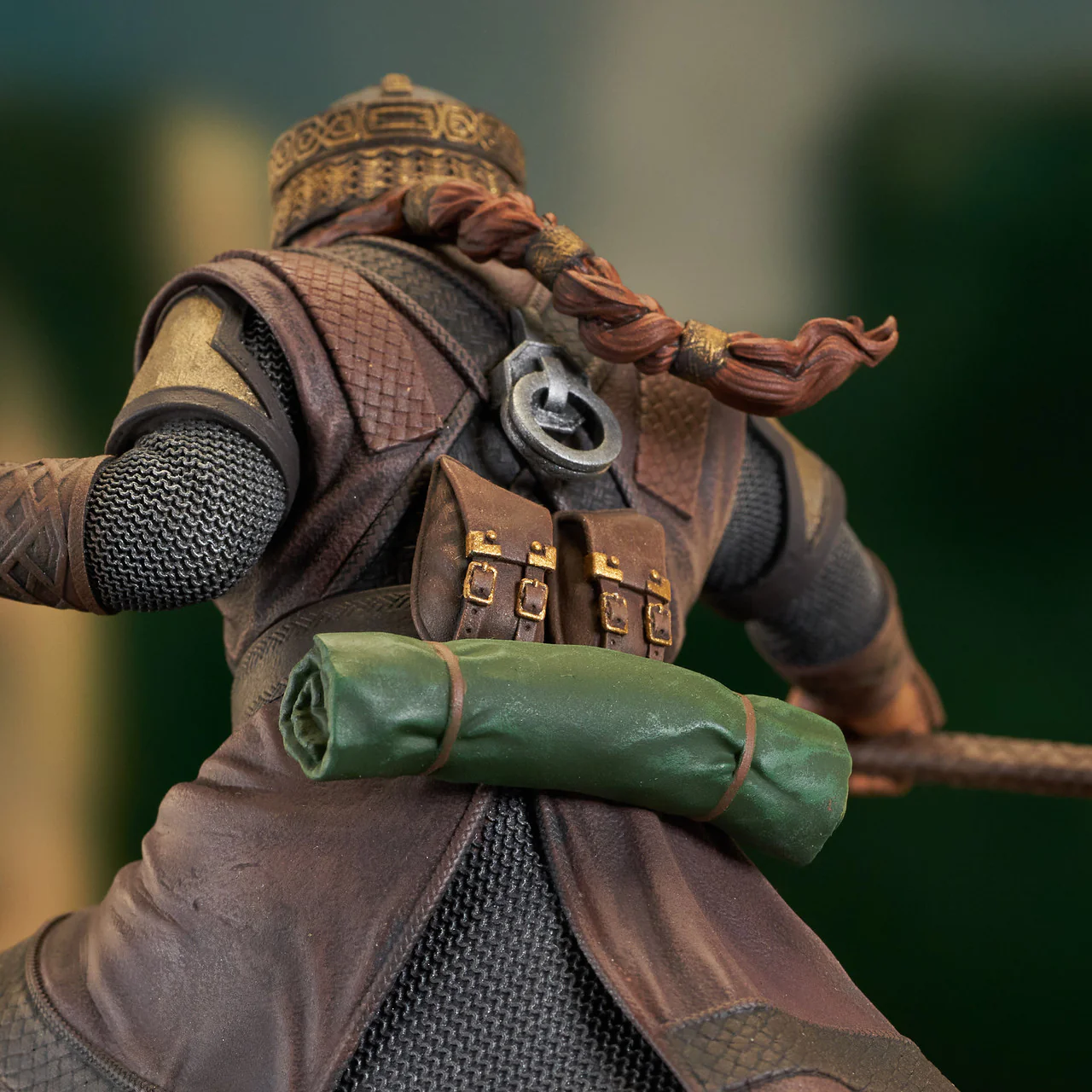 Gimli Lord of the Rings Deluxe Gallery Figurka 20 cm - Image 15