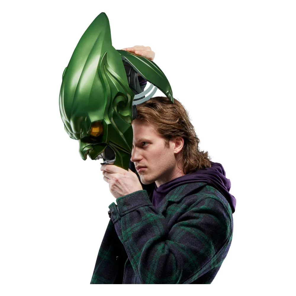 Green Goblin Premium Helmet Spider-Man: No Way Home Marvel Legends Roleplay Replica 1/1 - Image 7
