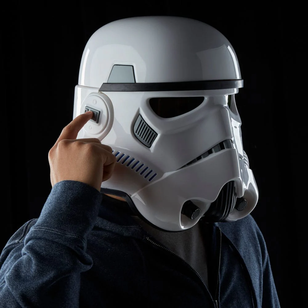 Imperial Stormtrooper Star Wars Rogue One Black Series Electronic Helmet Replika - Image 5