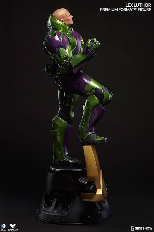 Lex Luthor Power Suit DC Comics Premium Format Figurka 66 cm - Image 3