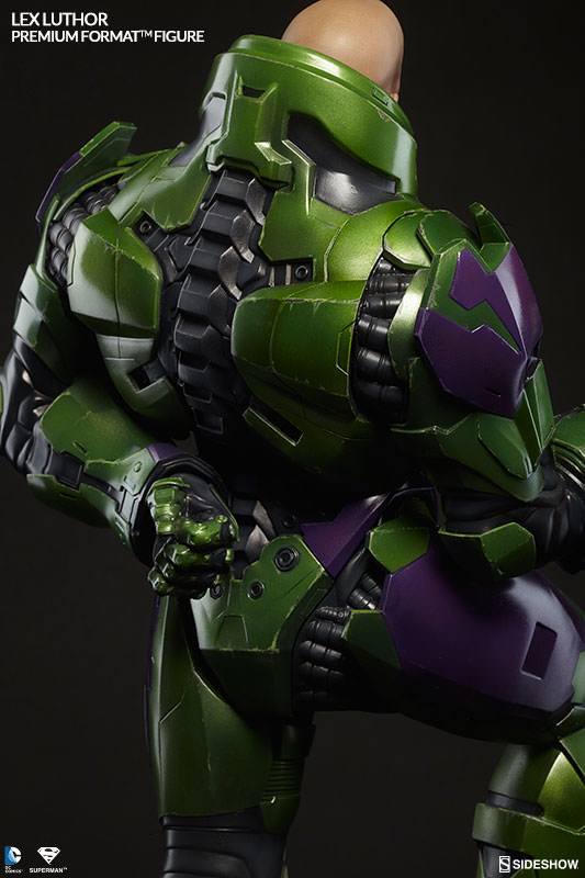 Lex Luthor Power Suit DC Comics Premium Format Figurka 66 cm - Image 4