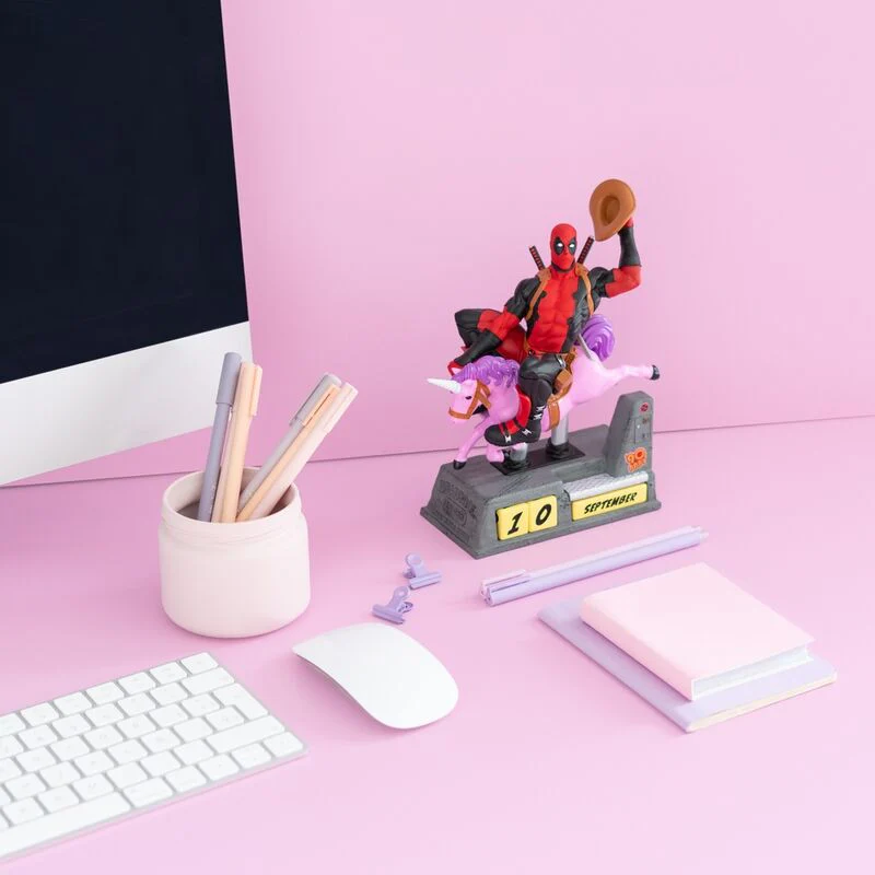 Marvel Deadpool 3D Perpetual Calendar Figurka 17 cm - Image 5