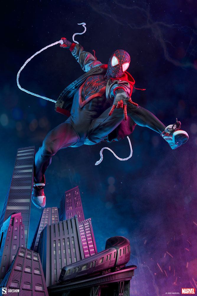 Miles Morales Marvel Premium Format Figurka 60 cm - Image 2