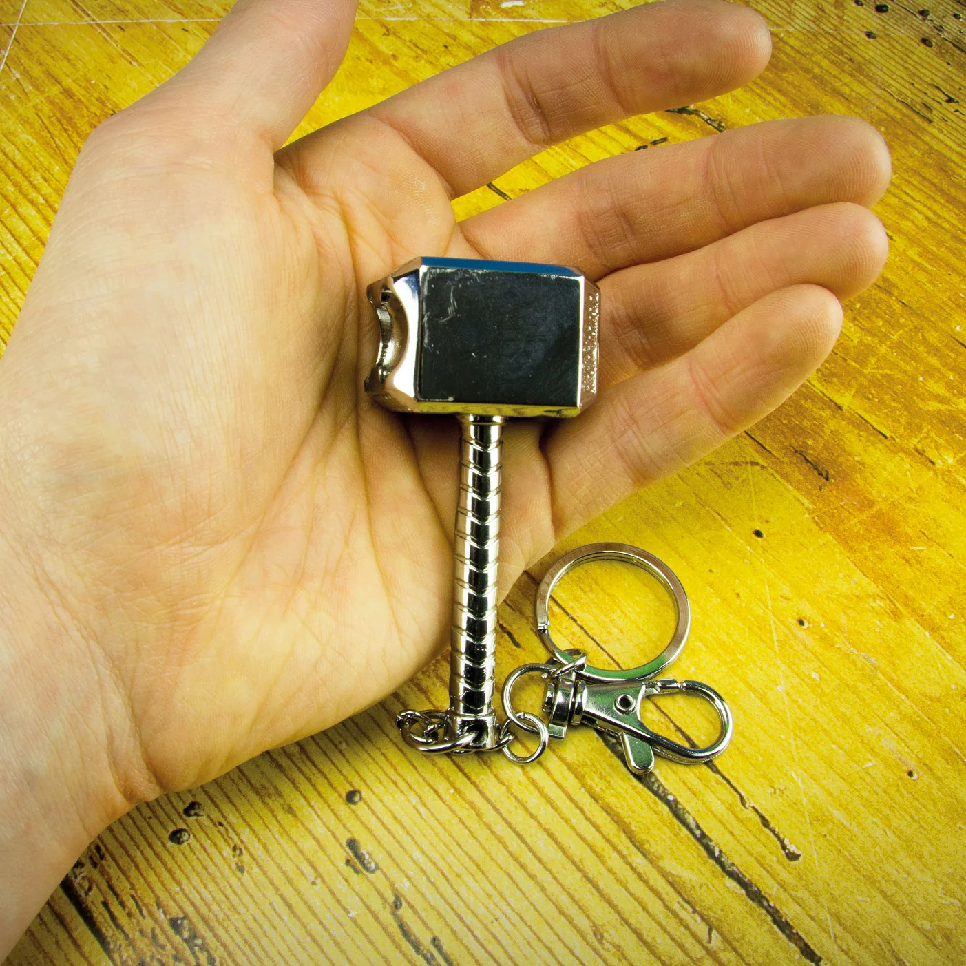 Mjolnir Otwieracz do Butelek Thor Marvel - Image 7