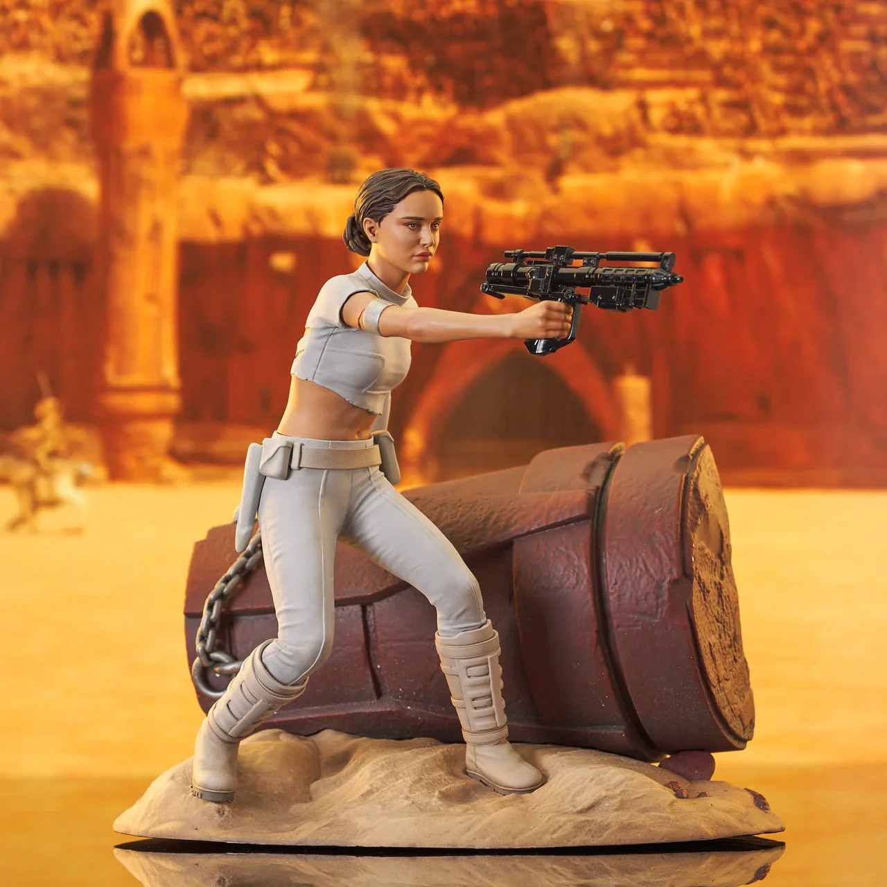 Padme Amidala Star Wars Episode II Premier Collection Figurka 23 cm - Image 3