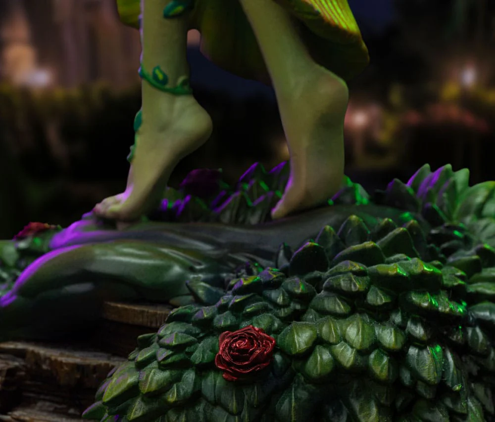 Poison Ivy DC Comics Art Scale 1/10 Figurka 22 cm - Image 7