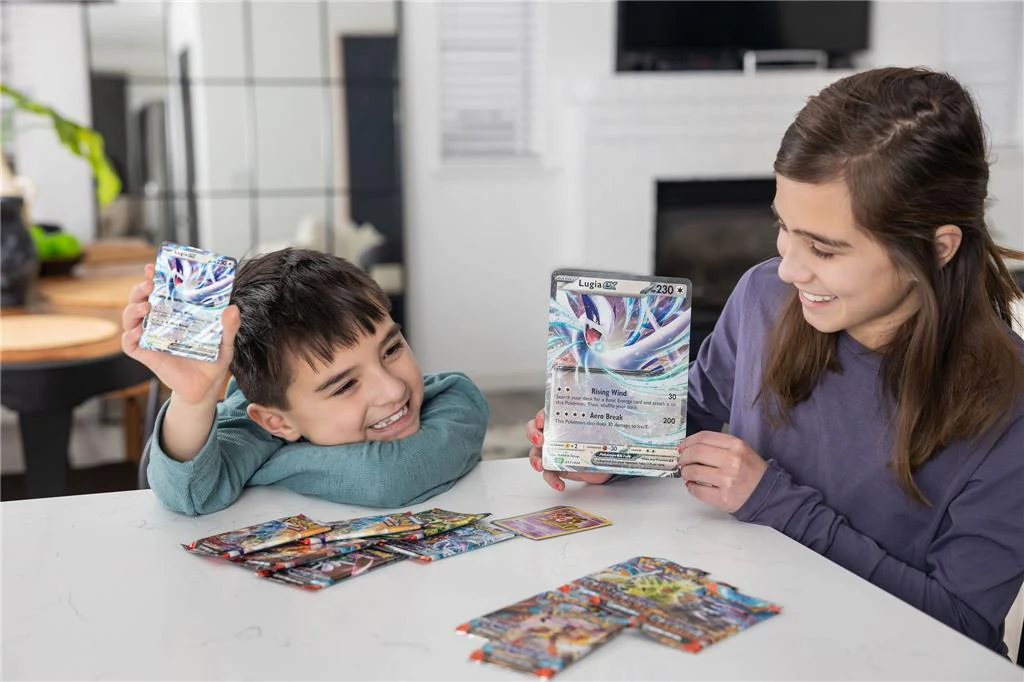 Pokemon TCG - Combined Powers - Premium Collection - Image 8