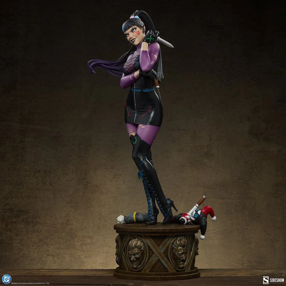 Punchline DC Comics Premium Format 1/4 Figurka 55 cm - Image 2