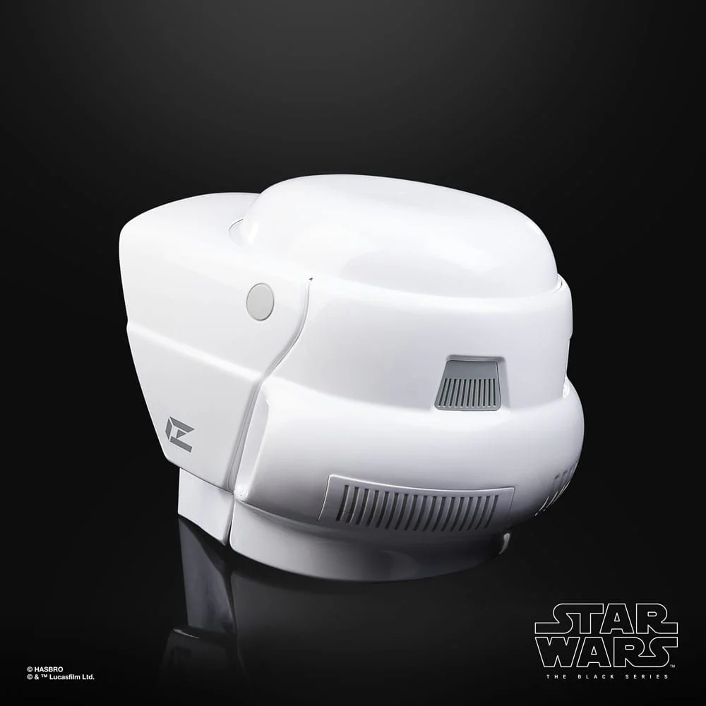Scout Trooper Star Wars Black Series Electronic Helmet Replika - Image 5