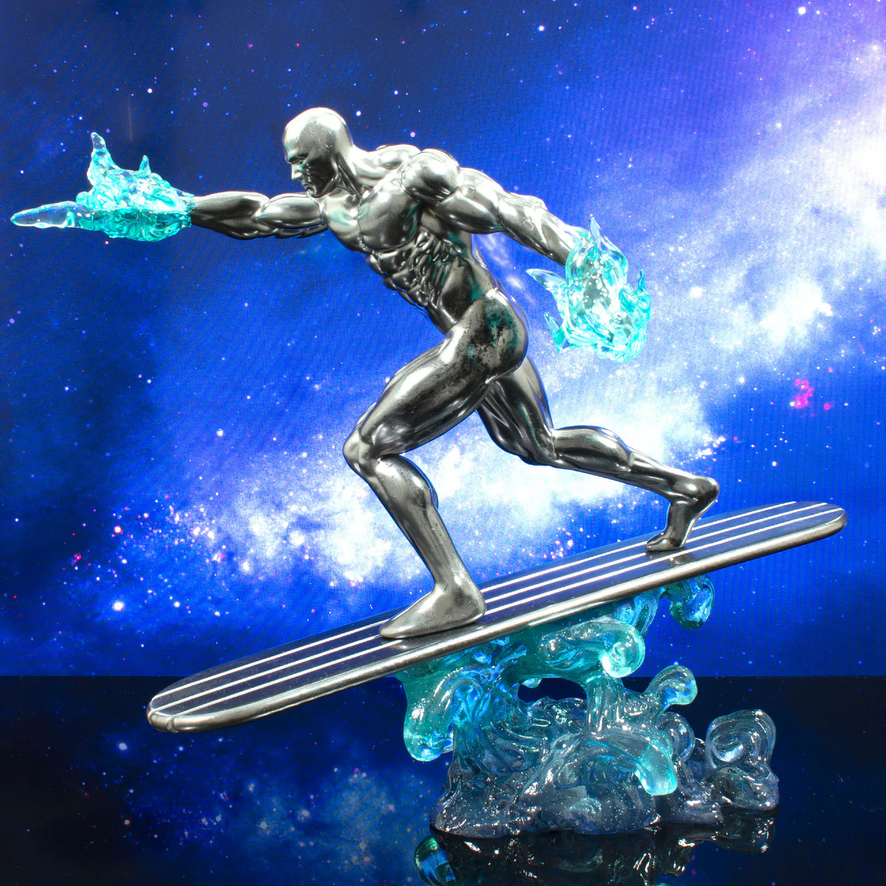 Silver Surfer Marvel Comic Gallery Figurka 25 cm - Image 3