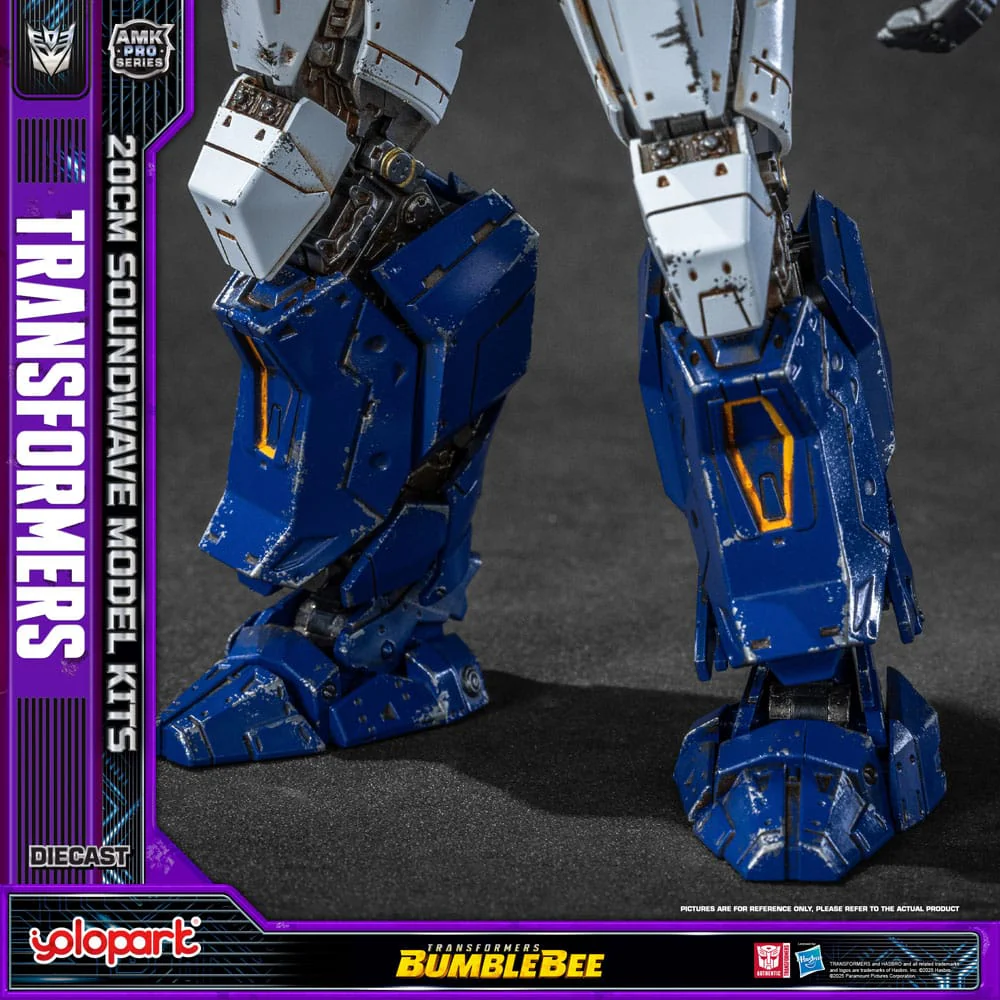Soundwave Oversea Version Transformers: Bumblebee AMK Pro Series Plastic Model Kit Figurka 20 cm - Image 20