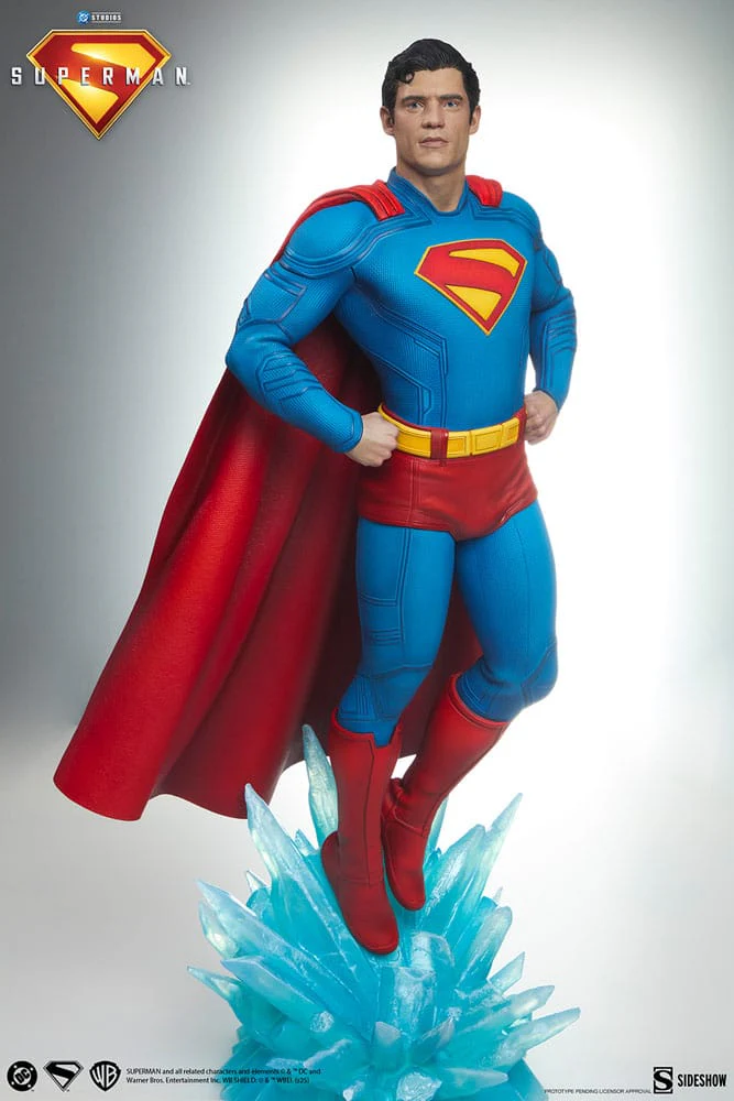 Superman DC Superman 2025 Premium Format Figurka 61 cm - Image 6