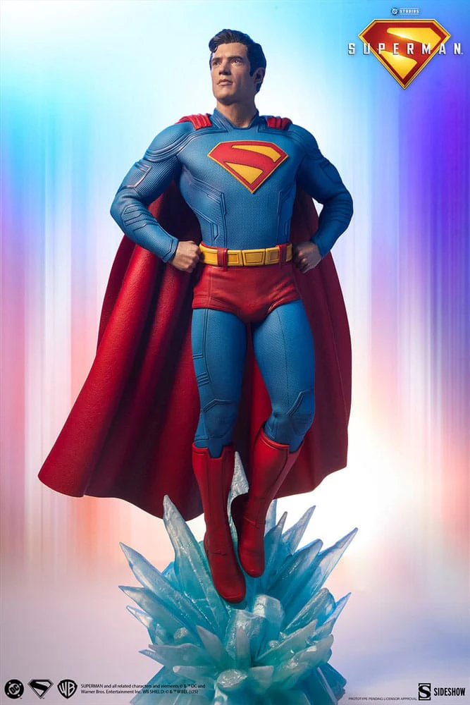 Superman & Krypto DC Superman 2025 Premium Format Figurki 61 cm 23 cm - Image 3