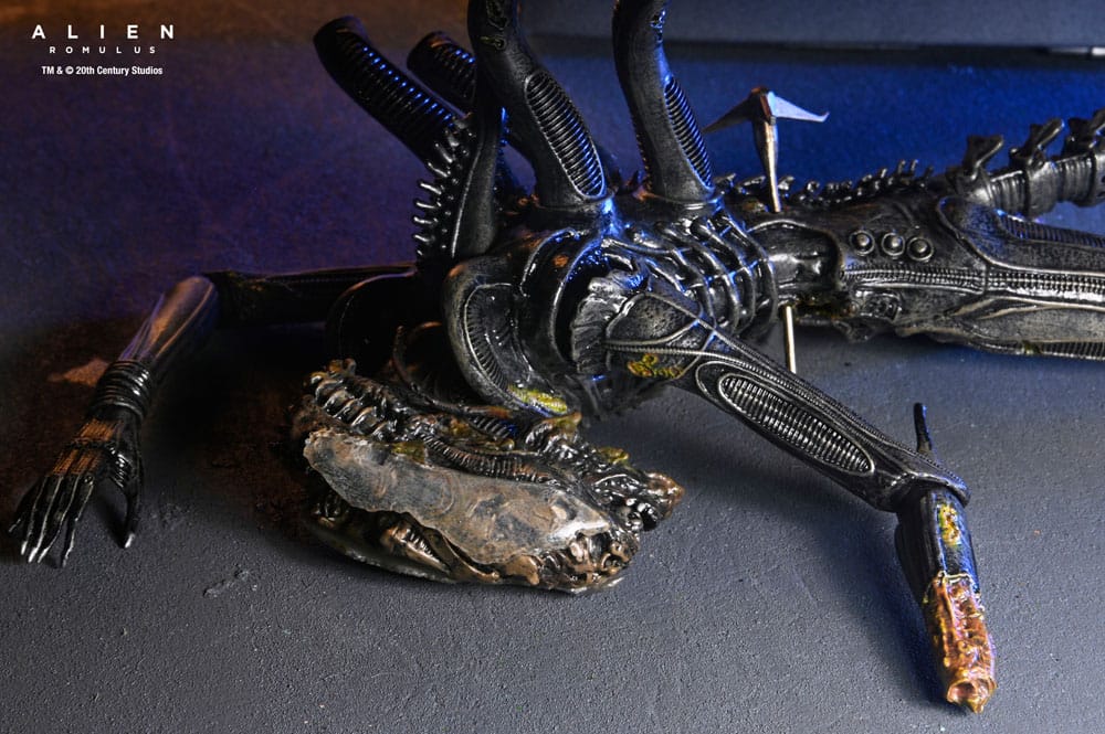 Suspended Lab Xenomorph XX121 Alien: Romulus Deluxe Figurka 18 cm - Image 6