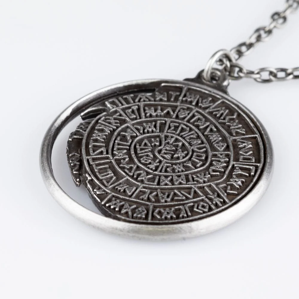 The Witcher Necklace Wolf Medallion 1/1 Replika 10 cm - Image 4