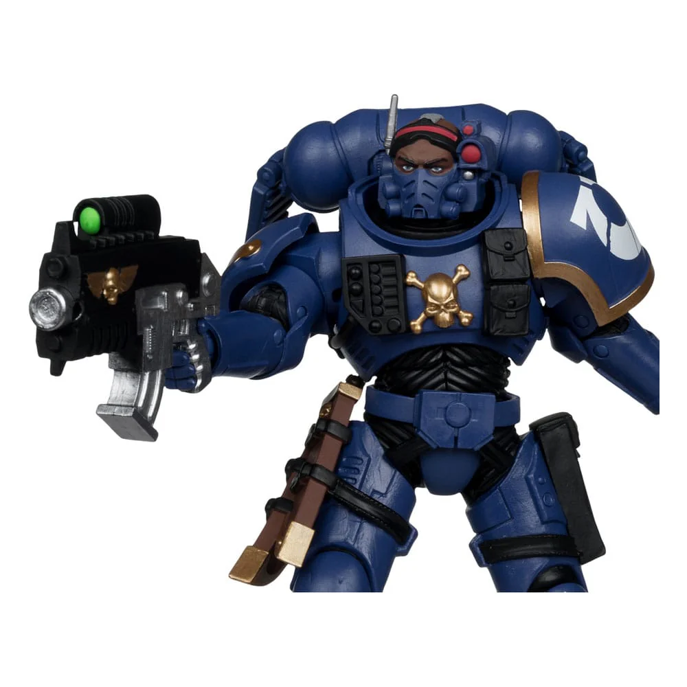 Ultramarines Lieutenant in Phobos Warhammer 40,000 Figurka 18 cm - Image 3