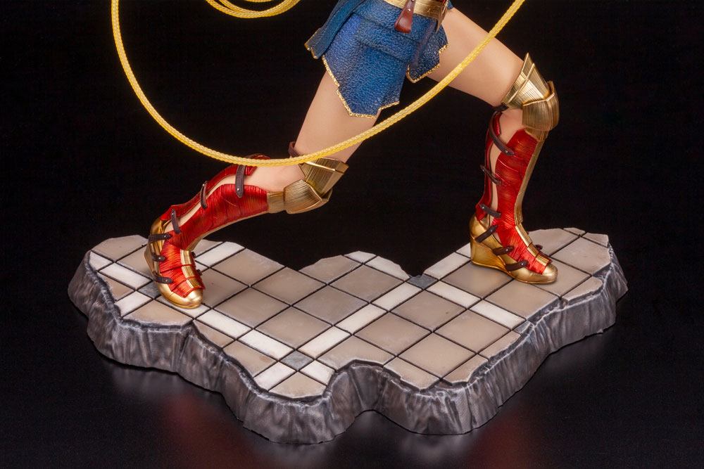 Wonder Woman 1984 DC Movie 1/6 Figurka 25 cm - Image 16