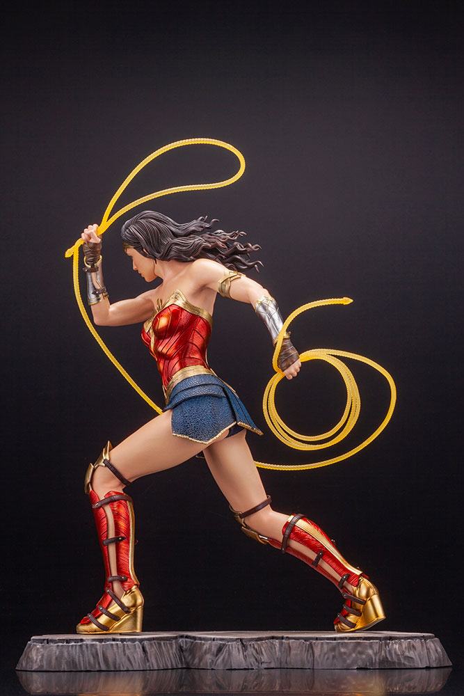 Wonder Woman 1984 DC Movie 1/6 Figurka 25 cm - Image 5