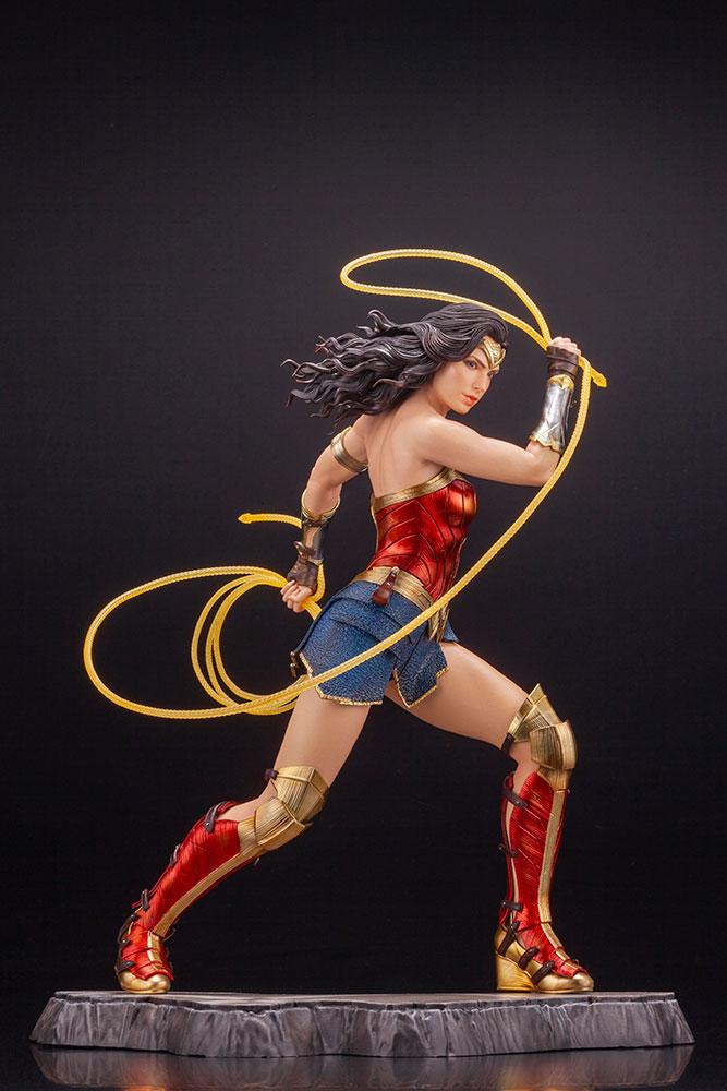 Wonder Woman 1984 DC Movie 1/6 Figurka 25 cm - Image 6